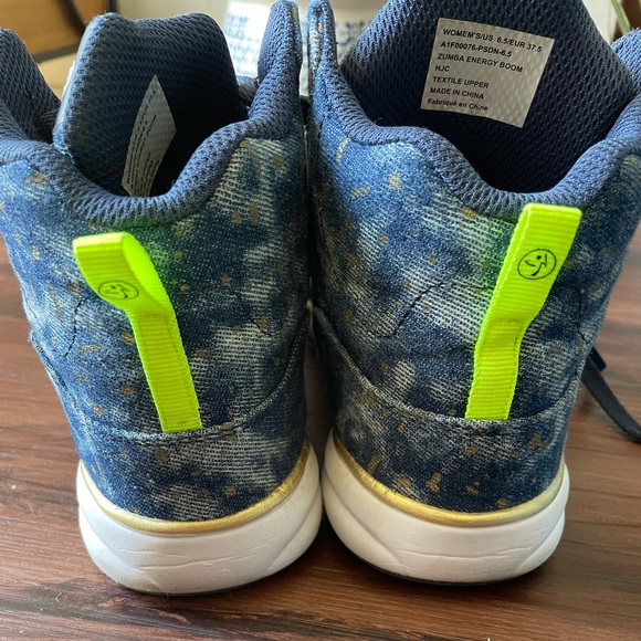 Denim Zumba Sneakers! - Picture 5 of 7